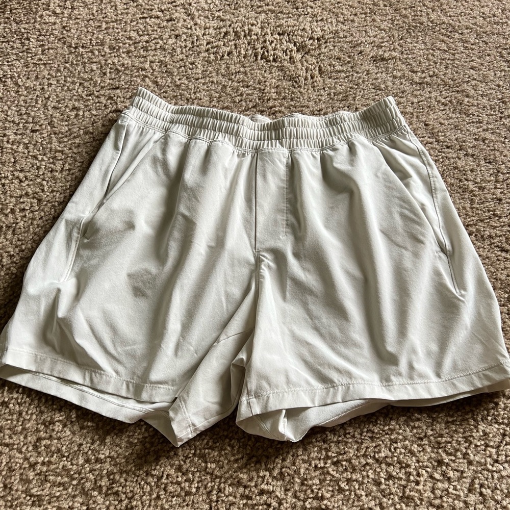 Lululemon Pace Breaker Linerless 5” Shorts